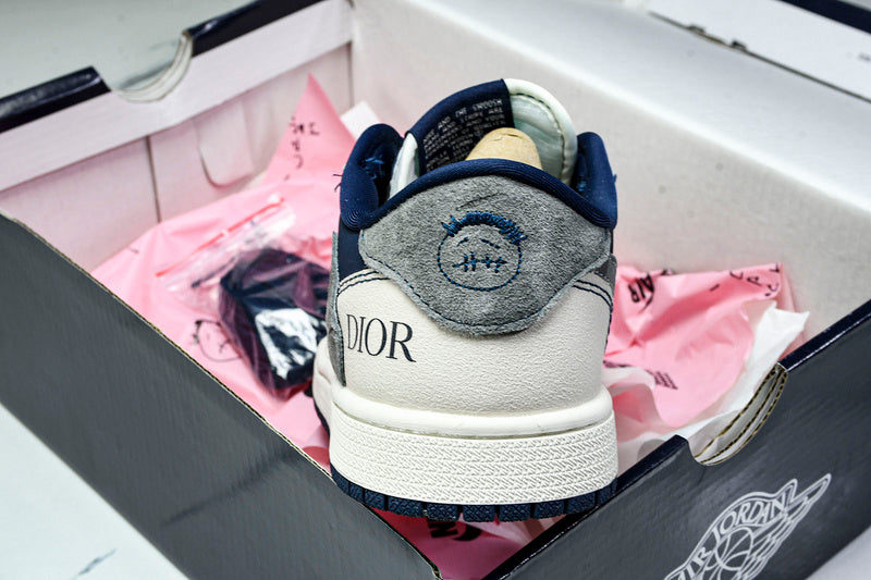 TS AJ1 Low x Dior Custom