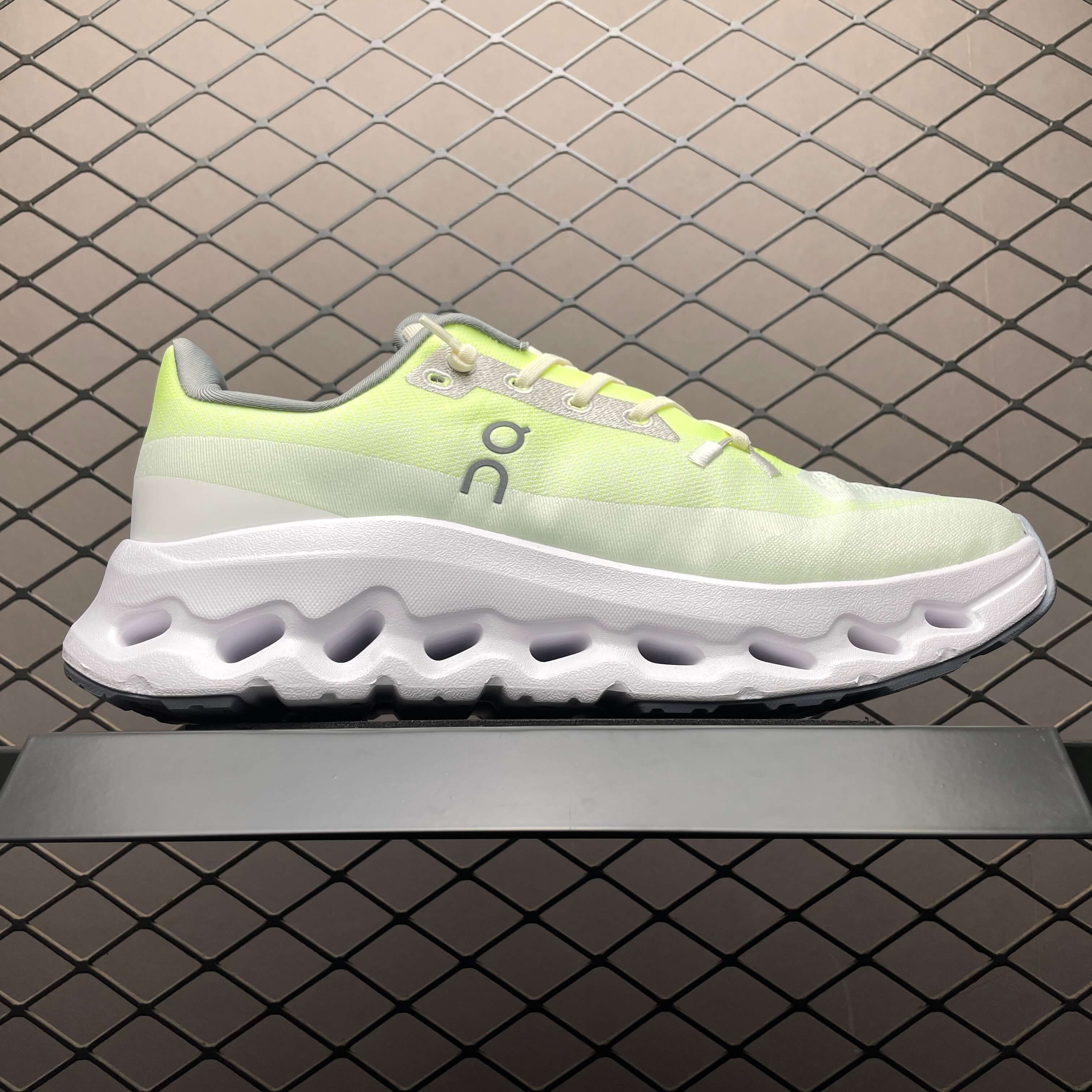 OR Cloudtilt (Unisex)