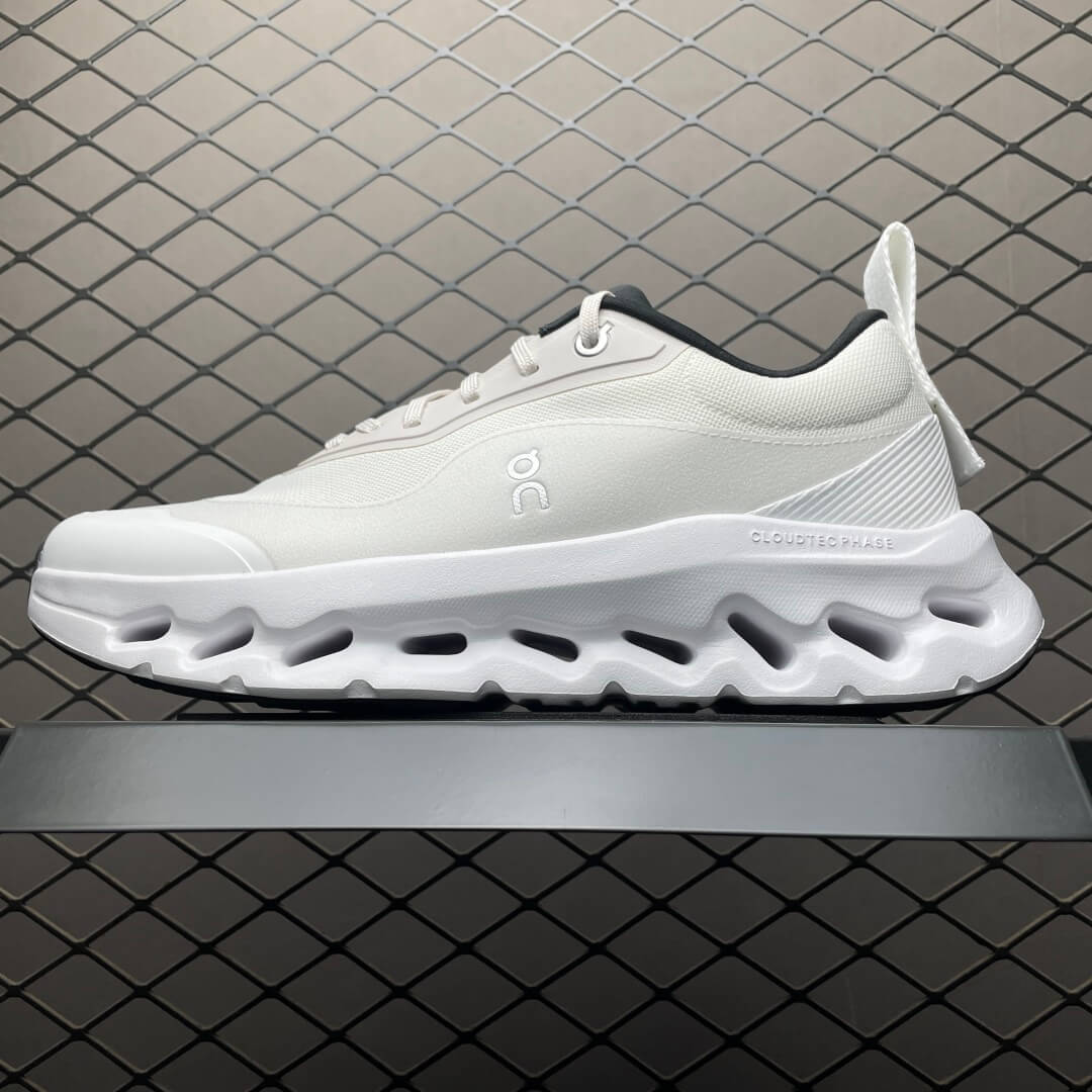 Lw x ON Cloudtilt 2.0 (Unisex)