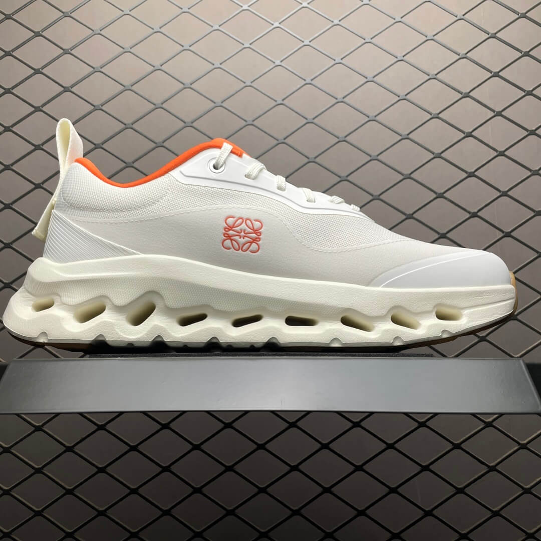 Lw x ON Cloudtilt 2.0 (Unisex)